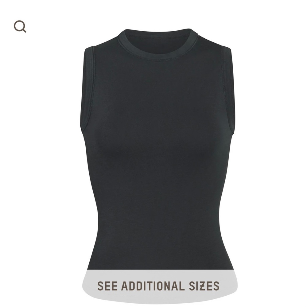 NWT-Skims Outdoor Crew Neck Tank